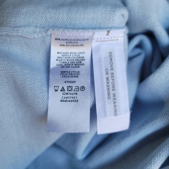 NWOT Ann TAYLOR LOFT SZ M Acrylic/Nylon Baby Blue Scoop Neck Pullover Sweater - Picture 4 of 10